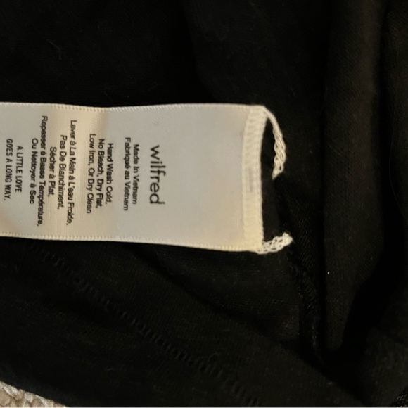 Wilfred off the shoulder top - Picture 5 of 5